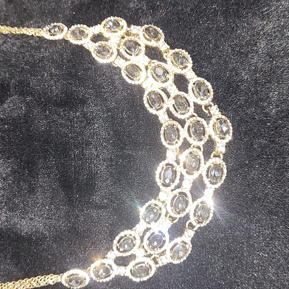 Cezanne Necklace - Picture 1 of 10